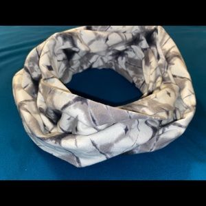 J. Jill Tie Dye Infinity Scarf 🧣 🌸 🧣